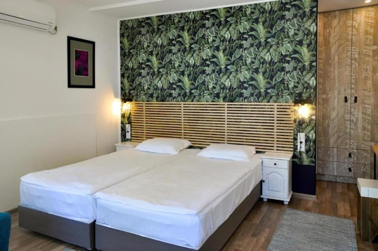 St Anastasia Hotel Μπουργκάς Εξωτερικό φωτογραφία